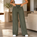 (Compre 2 e Leve 3) Calça Pantalona Gabi em Malha de Seda Gelo e Poliéster